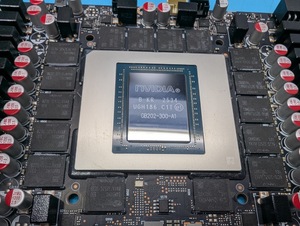 RTX5090GPUチップ