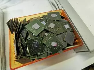 交換したGPU