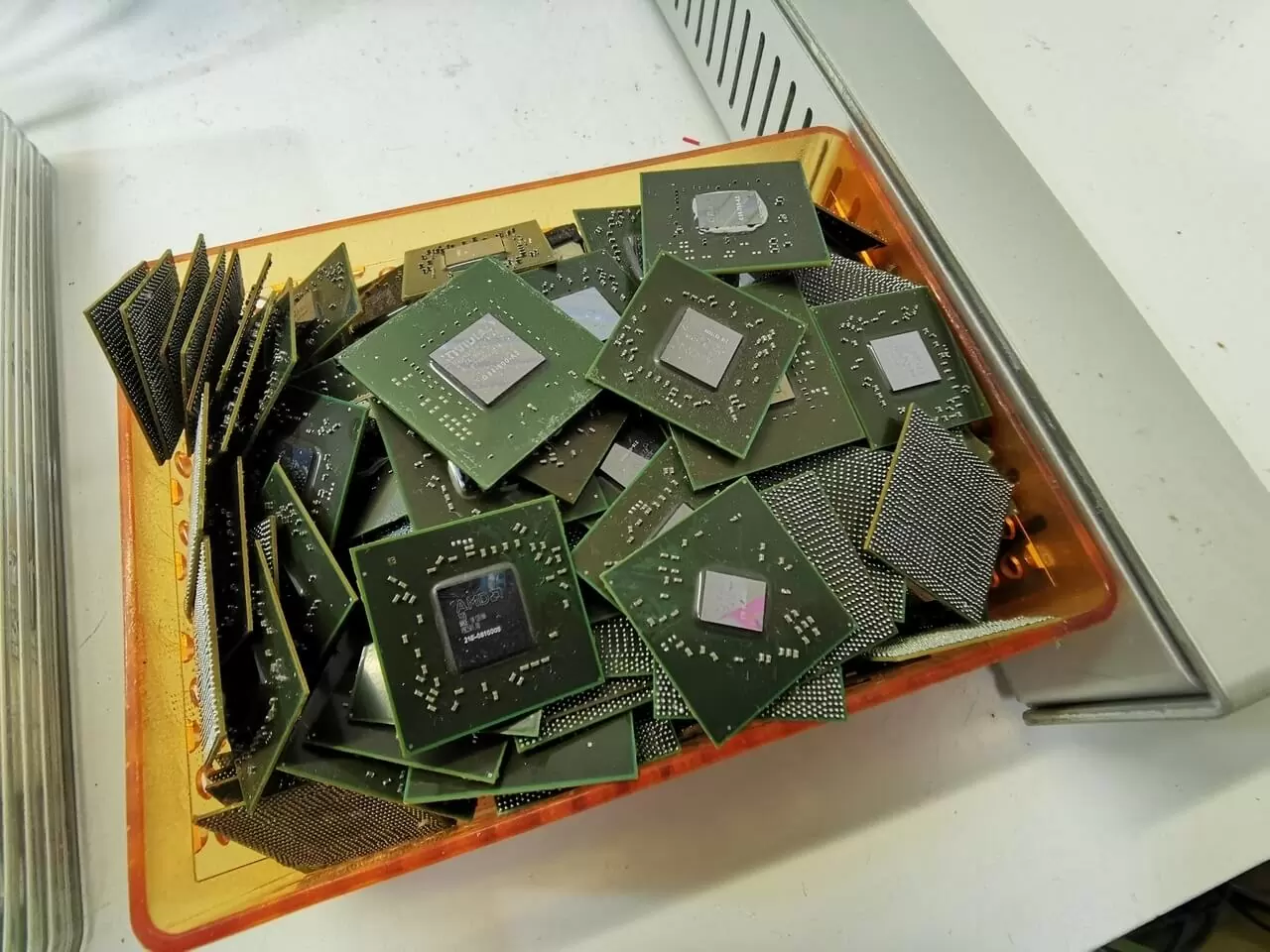 交換したGPU