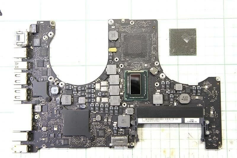 macbookのAMDのGPUを外して