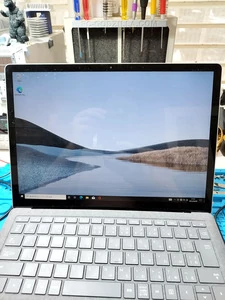 Surface Laptop Model1868 修理