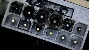 12VHPWRコネクタ溶損