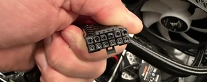 12VHPWRコネクタ溶損